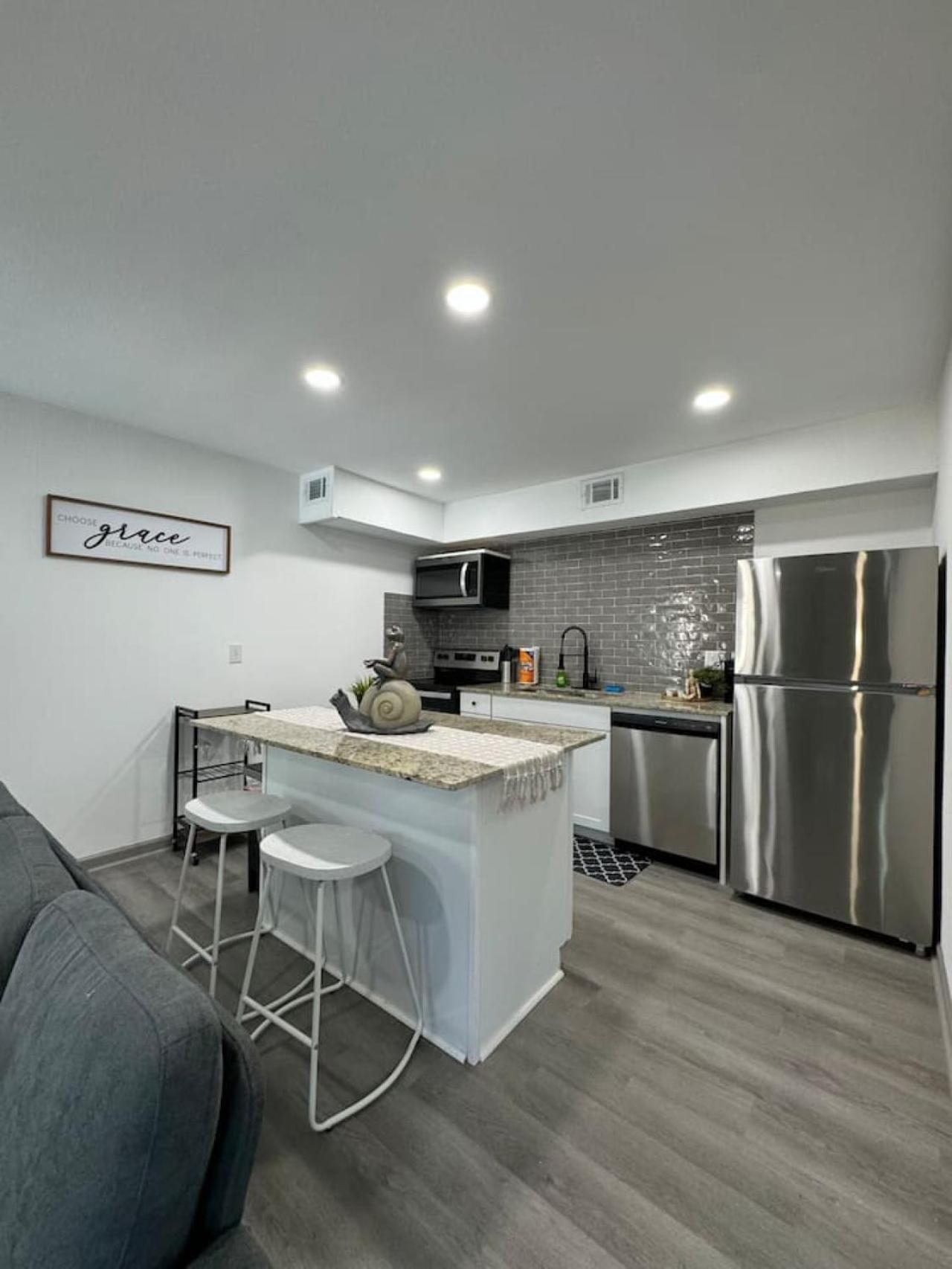 Downtown Cozy Abode 5 Min From Field 1bd * Dallas